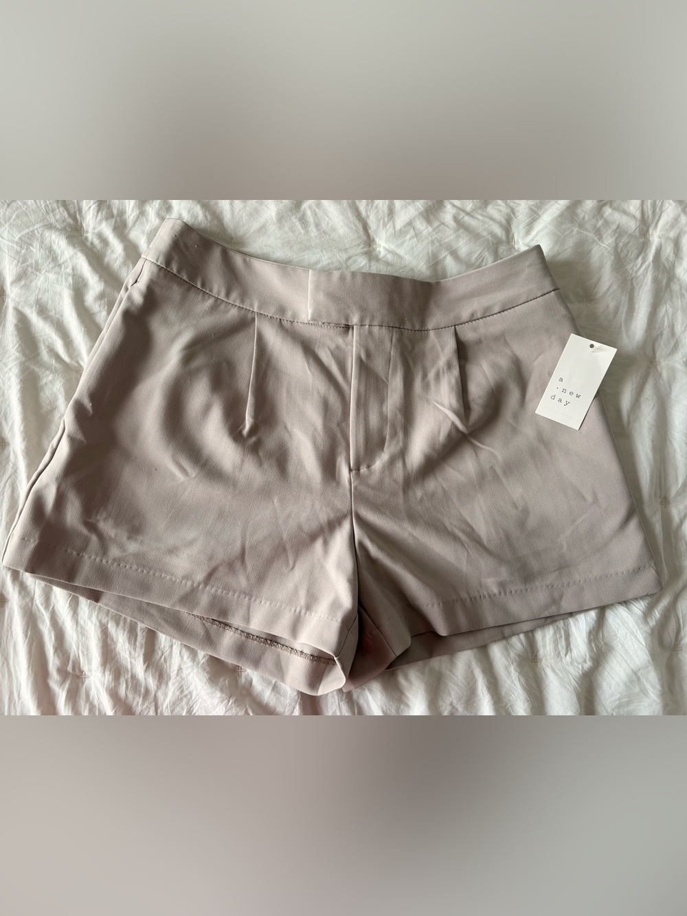 Women's Tailored High-Waist Shorts — Blush Taupe